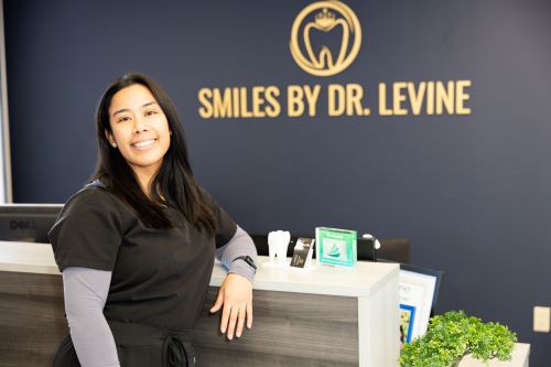 Dental Assistant Melanie Borreo